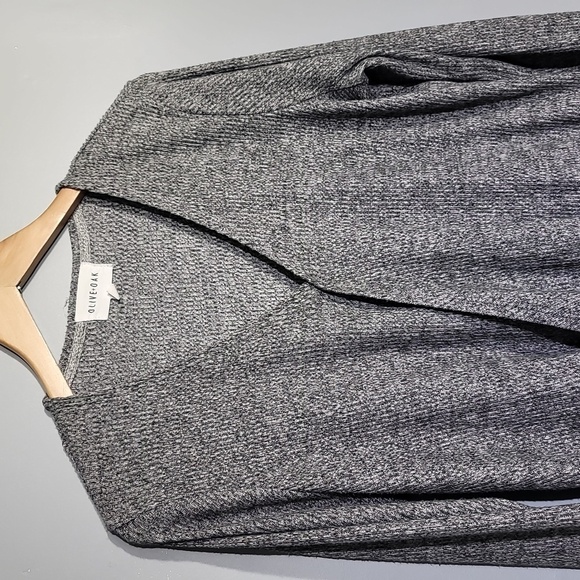 OLIVE & Oak Faux Wrap Gray Sweater - Picture 2 of 7